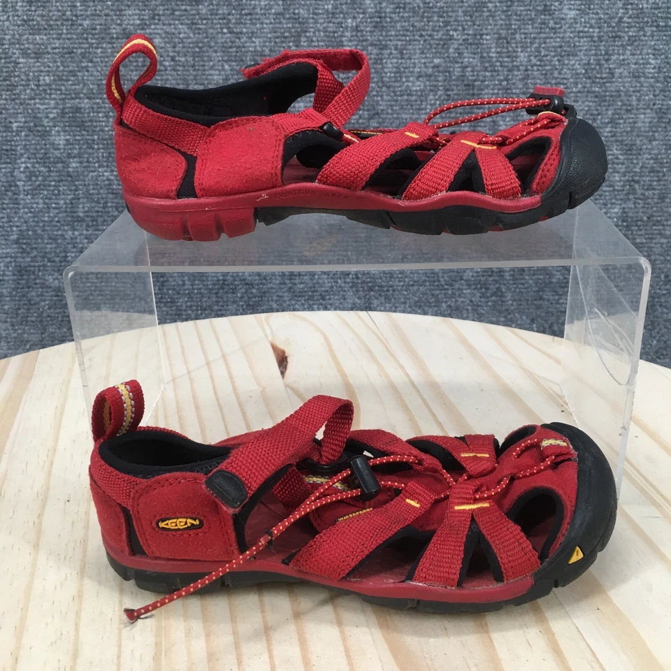 Keen Sandals Children 12 Newport Fisherman Red Lace Up Low Top Comfort 1008792 - Image 1 of 4