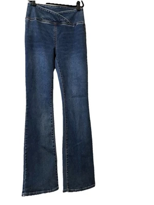 New No Boundaries Pants Women’s Pull On Flare Leg  Sz sm 3/5 Blue Denim 28x 32 - Image 1 of 4