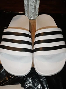 Damen Adidas Slides weiß und schwarz - Bild 1 von 3