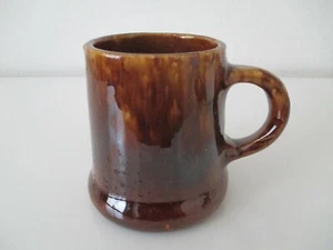 Antike Bennington Potters traditionelle braune Tasse/Becher mit flachem Boden 4 Zoll Vintage AZ50 - Bild 1 von 8
