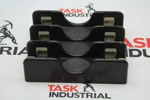 6F30/60A Series Fuse Holder - Picture 1 of 2