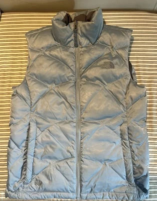 Chaqueta chaleco acolchado con cremallera 550 gris plateado The North Face para mujer talla S Foto 1 de 4
