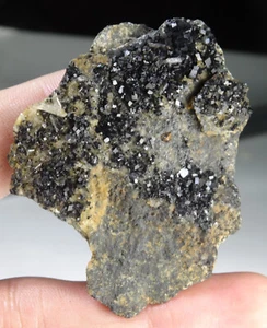 MELANIT -92 KARAT ZAGI’s SELTENER MELANIT GRANAT & FELDSPAT PAKISTAN, (Vn-68), - Bild 1 von 12