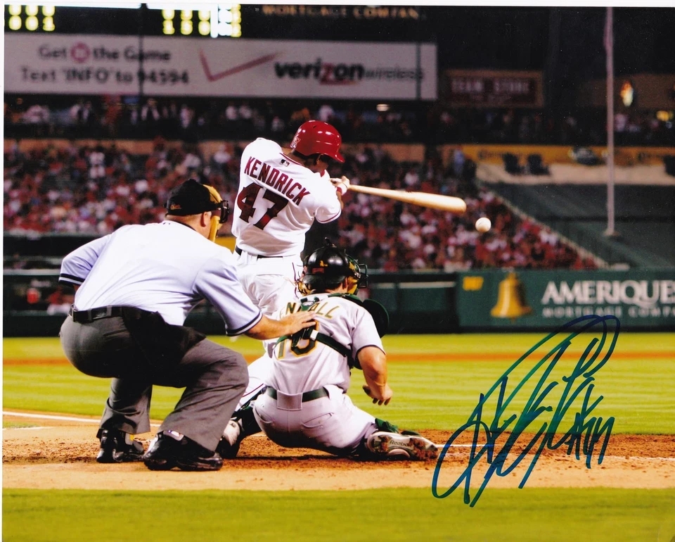 HOWIE KENDRICK  ANAHEIM ANGELS    ACTION SIGNED 8x10 - Image 1 of 1