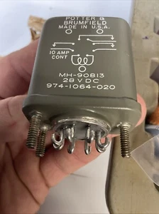 Relé Potter & Brumfield MH-90046-1 28 VDC 974-1064-010 - Imagen 1 de 3