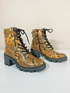 Madden Girl Combat Boots Womens Dillan Orange Snake Print Chunky Platform Sz 7M - Picture 1 of 8