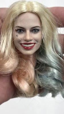 Vestido de Bailarina Cabeza Harley Quinn 1/6 Hot Toys HT Escuadrón Suicida Usado Buen Estado Foto 1 de 4