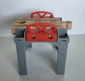 Thomas & seine Freunde Holzeisenbahn Zug Stapelsteigleitungen - Bild 1 von 6