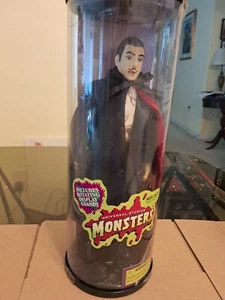 Son of Dracula: 11 Inch Figur, Universal Studios, Neu, Base Moves - Bild 1 von 2