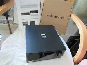 AMPLIFICATORE STREAMING NAD MODEL C700 BLuOS. MANUALI-BOX-CAVI US/EU. MULTITENSIONE - Foto 1 di 24