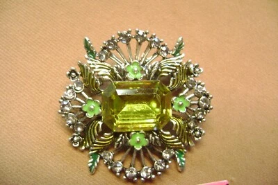 NUEVO CON ETIQUETAS - BROCHE FLOR BETSEY JOHNSON GEMA AMARILLA ACENTOS CRISTAL PÚRPURA - VENDEDOR DE EE. UU. Foto 1 de 4