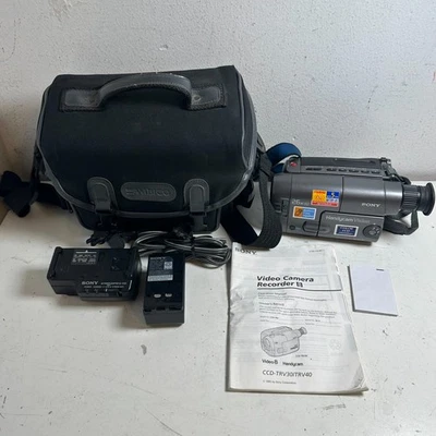 Sony Handycam Vision CCD-TRV12 Gray 2.5" LCD Screen 26x Digital Zoom Camcorder - Image 1 of 4