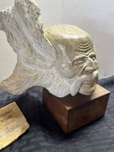 Sehr detaillierte alte Mann Steinschnitzerei Statue - Ron Schröder - Bild 1 von 14