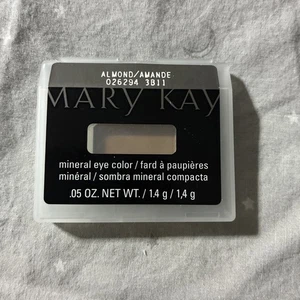Sombra de ojos Mary Kay Mineral Eye Color (ALMOND) - Imagen 1 de 2