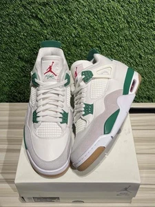 Size 13M/14.5W - Jordan 4 Retro SB Pine Green Sz 13 DR5415-103 - Picture 1 of 5