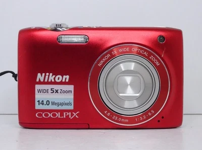 Red *NIKON Coolpix S3100 Kit & New Battery* 14MP Compact Digital Camera  - Image 1 of 4