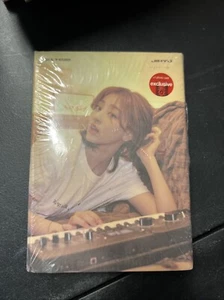 JIHYO TWICE - Zone (2023 CD 1st Mini Album Target Exclusive Version O) NEW - Picture 1 of 2