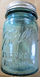 BOLA VINTAGE AQUA PERFECT MASON #1 CON TAPA Y FORRO5 1/4"x3 1/8", USADA - Imagen 1 de 5
