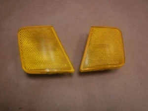 Jeep Liberty KJ 05-07 Front Marker Light Set Factory Free Ship - Picture 1 of 2
