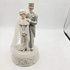 Vintage 1989 Love Everlasting Ceramic Bride & Groom Musical Figurine Roman Inc - Picture 1 of 12