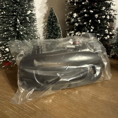 93509 Dorman 外门把手前驱动左侧适用于 Ram Truck Hand 3500 — 第 1/4 张图片