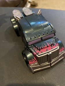 TRANSFORMER OPTIMUS PRIME GREEN SEMI TRUCK ACTION HEROS FIGURE HASBRO - Picture 1 of 5
