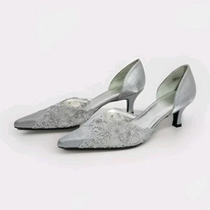 Stuart Weitzman Queenslo Silver d'Orsay Kitten Heel Sandals Size 5.5 Formal Glam - Picture 1 of 10