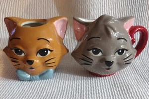 Juego de soportes de crema y azúcar de los parques Disney Aristocats 2022/prendas para el torso faltantes - Imagen 1 de 8