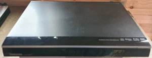 Toshiba SD1010kb DVD Player. - Bild 1 von 8