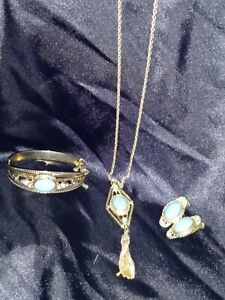 Whiting Davis Jewelry Set: Clip Earrings, Necklace, Bracelet. Faux Turquoise