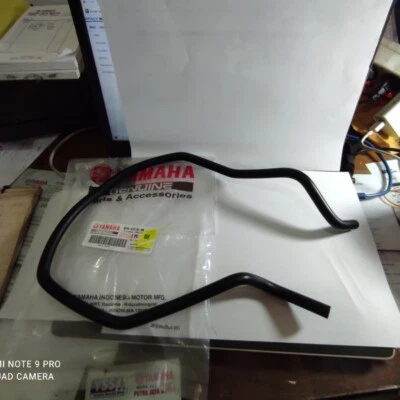 正品恒温器软管 适合雅马哈 Tricity Xmax 250 300 17-24 B74-E2576-00 — 第 1/4 张图片