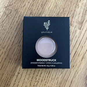 Younique Moodstruck Pressed Shadow Eyeshadow Timid - Picture 1 of 2