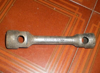 Llave vaso GEDORE No 26 27x32 con orificios  - Imagen 1 de 2