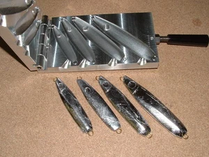 Saltwater B Jig -2 stampo 2, 4, 6, 8 oz Flutter jig CNC alluminio - Foto 1 di 4