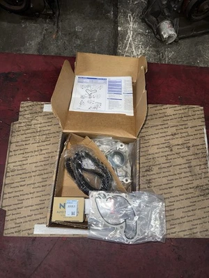 Комплект для замены ремня привода водяного насоса Aisin TKT-026 1MZFE 3MZFE Camry ES300 - Изображение 1 из 4