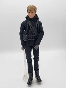 The Hunger Games: Mockingjay Peeta Mellark 2015 Barbie Collector Doll-EUC - Bild 1 von 9