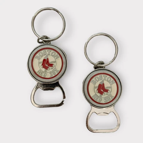 Boston Red Sox MLB Keyring Bottle Opener Keychain Silver Enamel White Red NOS Cover