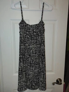 Vestido para mujer ANN TAYLOR negro blanco con correa de espagueti talla XS nuevo con etiquetas precio de venta sugerido por el fabricante $119 - Imagen 1 de 5