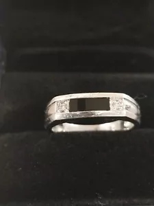10K WHITE GOLD MAN'S RING w/Checkerboard cut Onxy Baguette & Diamond Accts/Sz 10 - Picture 1 of 24