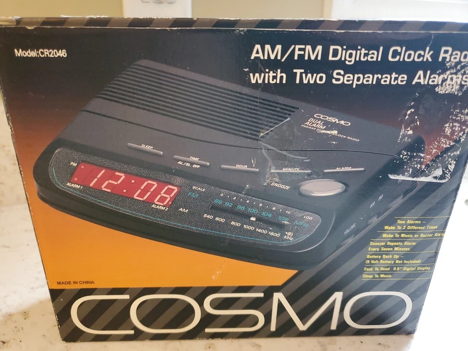 COSMO AM/FM Digital Clock Radio With 2 Seperate Alarms Ventage Electronics New - Image 1 of 2