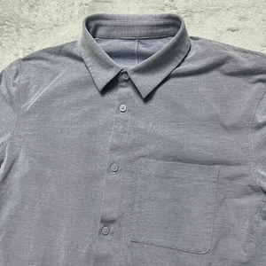Lululemon Shirt Mens Medium Blue Commission Long Sleeve Button Down Qwick Oxford - Picture 1 of 8