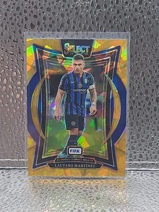 2024-25 Panini Select Fifa Soccer No.35 Lautaro Martinez Gold Cracked Ice /10 - Bild 1 von 6