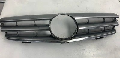 03-09 Parrilla de parachoques superior delantera Mercedes w209 CLK CLK320 CLK55 AMG OEM Foto 1 de 4