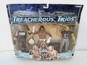 Jakks WWE Treacherous Trios Series 5 Rey Mysterio Booker T Chavo Guerrero 3-Pack - Bild 1 von 10