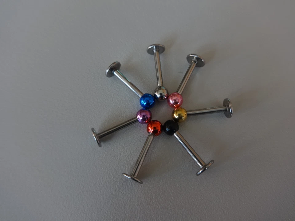 1 X Plug Orecchio Spina Lèvre Ear Ball Colore 316 L 3mm Metallico Lip 1,2 x 8mm - Immagine 1 di 1