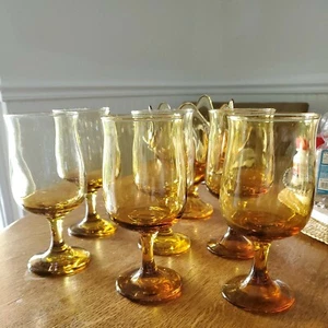 Six AMBER GLASSES ~ EUC ~ great for Autumn - Picture 1 of 3
