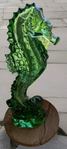 WATERFORD CRYSTAL SEAHORSE FIGURINE EMERALD GREEN 8 inch - Picture 1 of 3