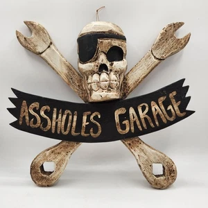 A-holes Garage Skull & Cross Bones Resin Wall Hanging Novelty Man Cave Shop - Picture 1 of 16