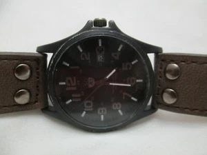 So Ki Analog Wristwatch Brown Buckle Band Round Face Date Indicator Wr 200m - Picture 1 of 12