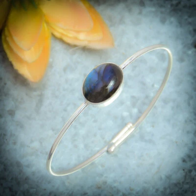 Pleasing Labradorite Gemstone 925 Sterling Silver Handmade Bracelet Cuff - Image 1 of 3